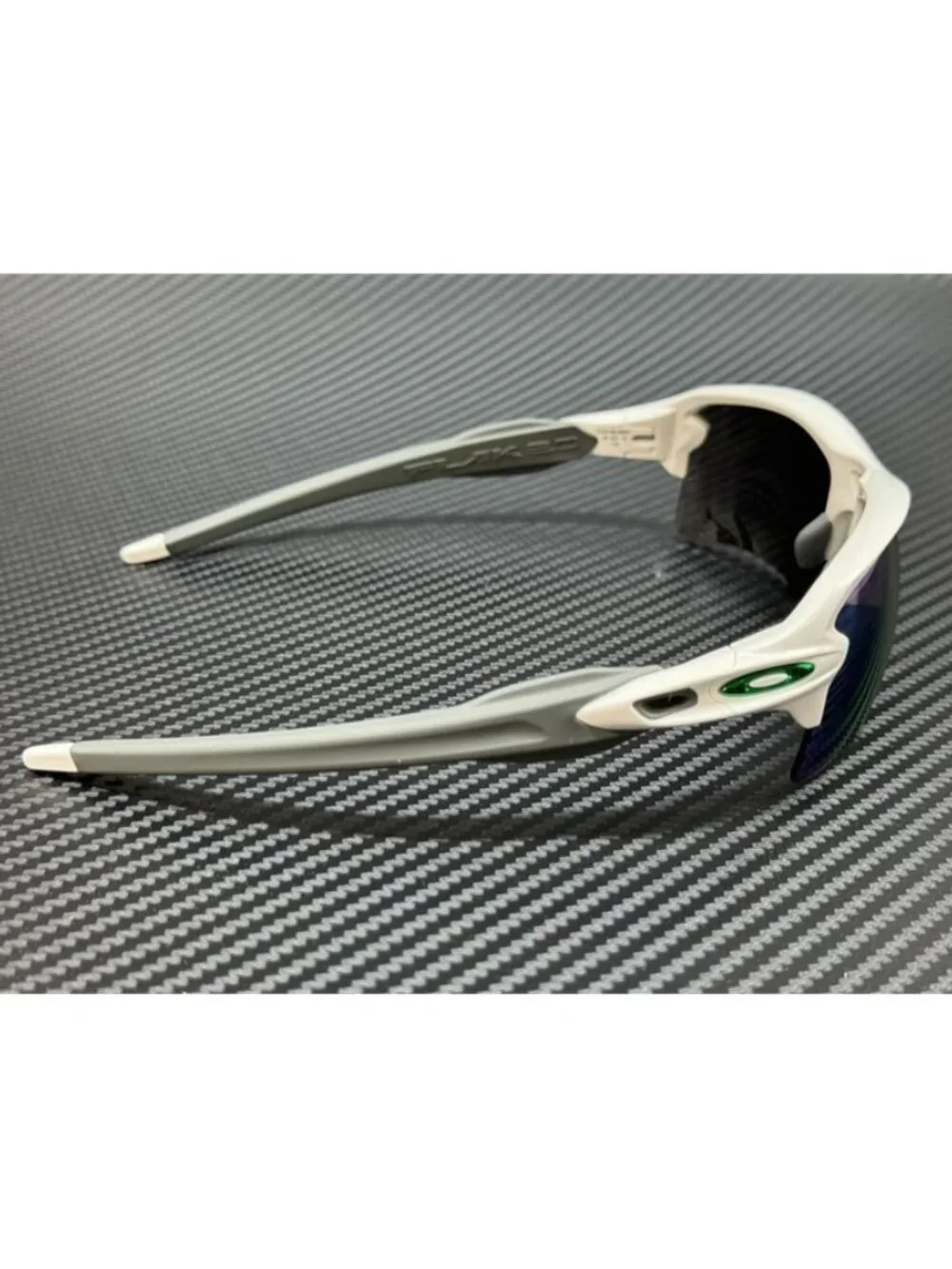 New Oakley Men  Sunglasses --